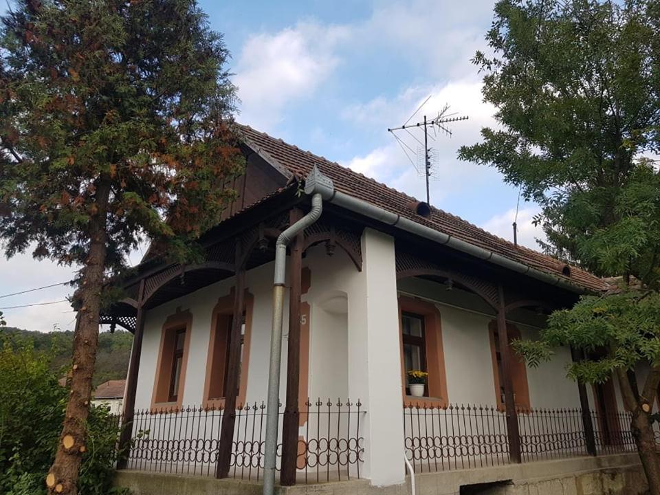 Felsőtold Kontyos Vendeghaz 아파트 외부 사진