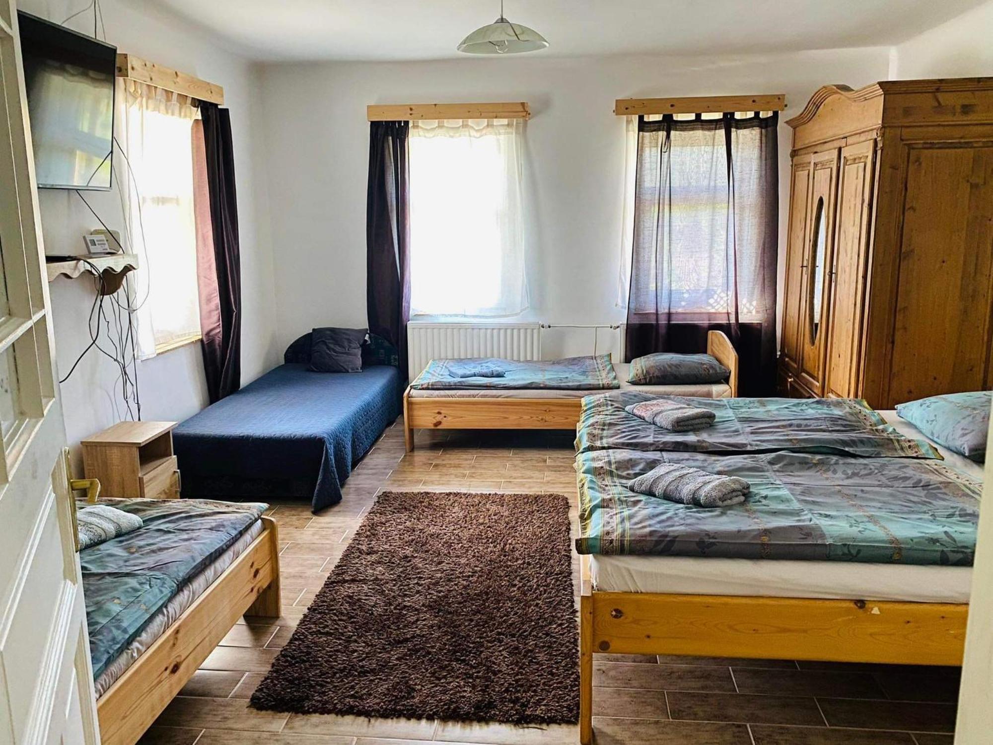 Felsőtold Kontyos Vendeghaz 아파트 객실 사진
